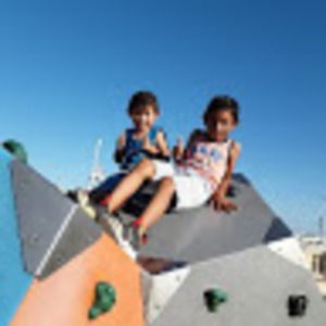 Meet your Posher, Douglas